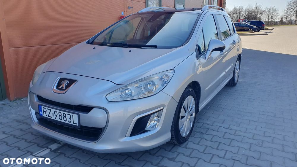 Peugeot 308 1.6 HDi Premium Plus - 21
