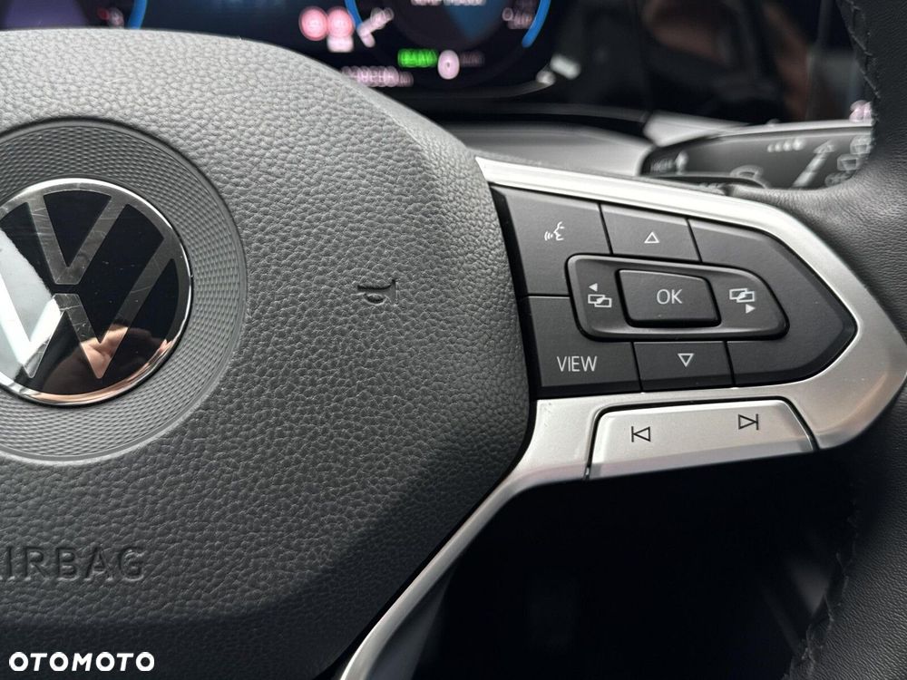 Volkswagen Golf VIII 1.4 TSI Plug-In Hybrid Style DSG - 18