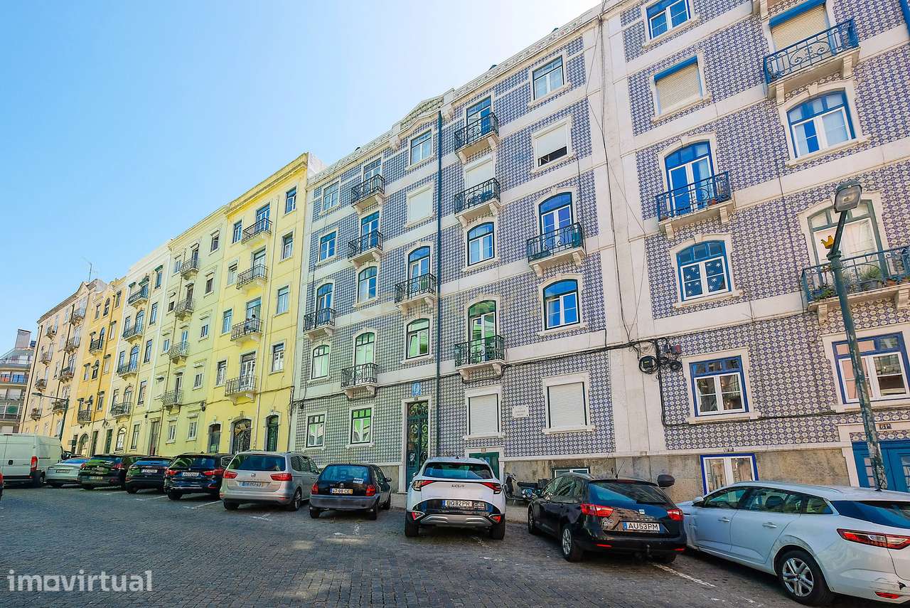 Espectacular apartamento renovado mantendo fielmente os traços origina - Grande imagem: 2/60