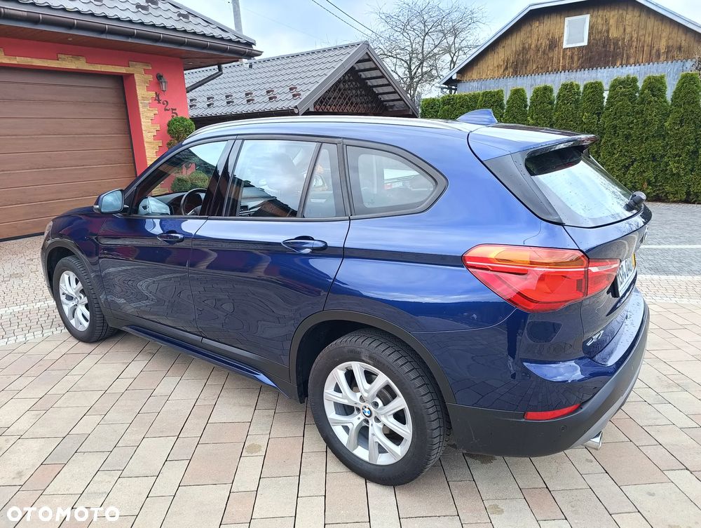 BMW X1 xDrive18d Sport Line - 12