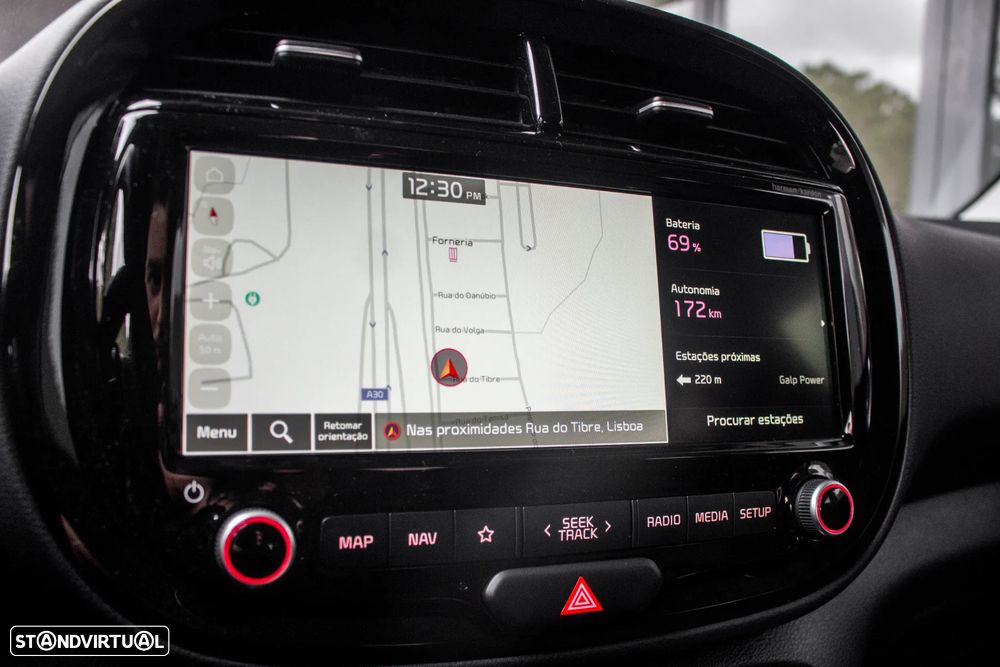 Kia e-Soul Vision - 42