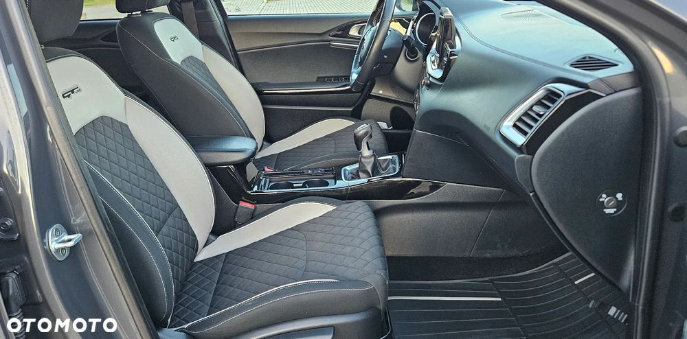 Kia ProCeed 1.0 T-GDI GT Line - 11