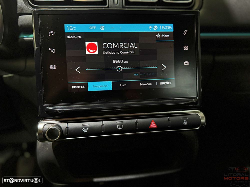 Citroën C3 1.2 PureTech Shine - 26