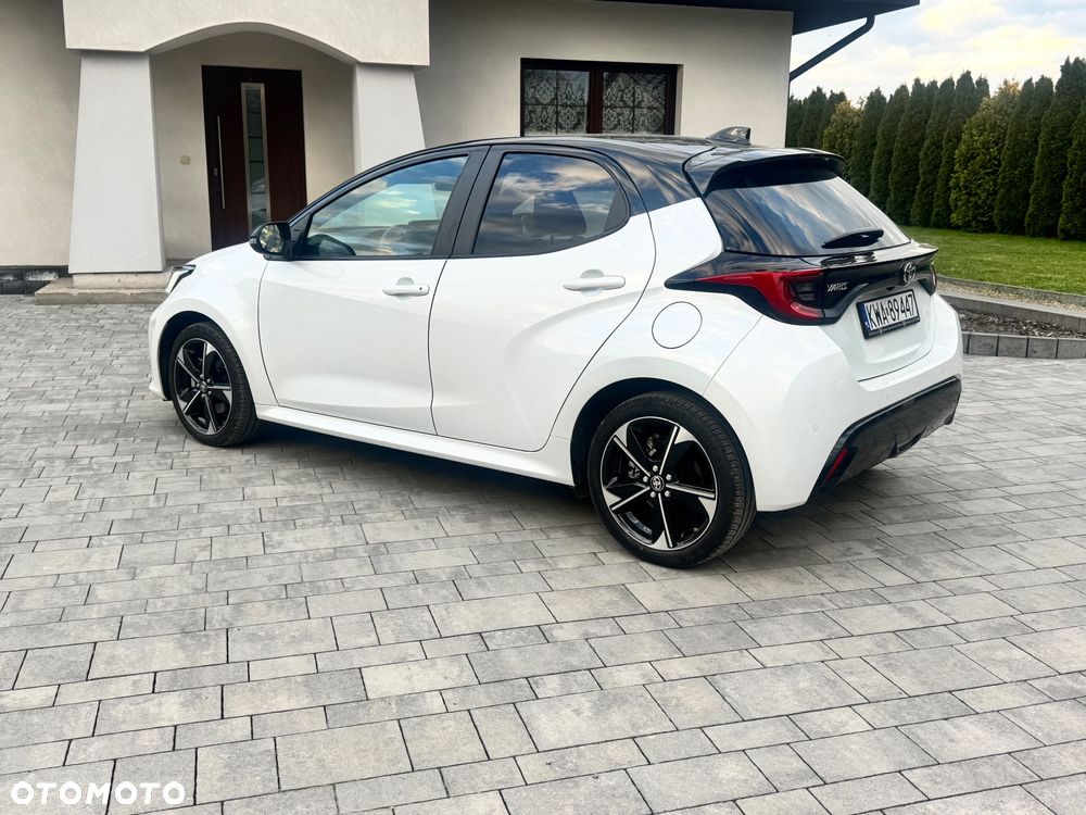 Toyota Yaris Hybrid 1.5 Executive - 10