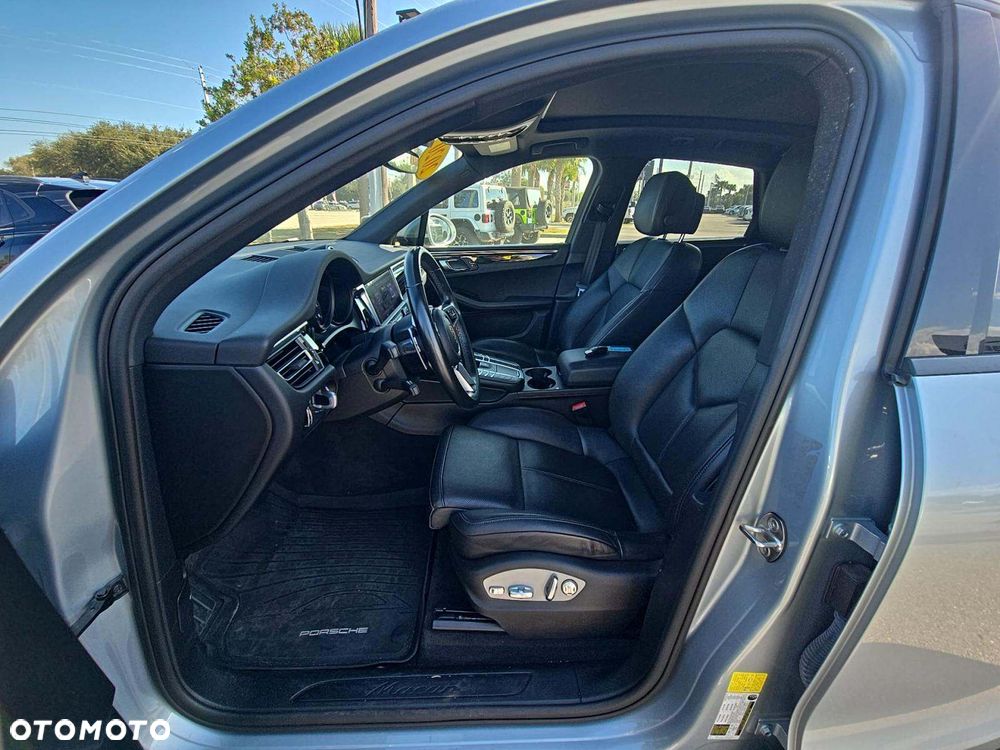 Porsche Macan Standard - 6