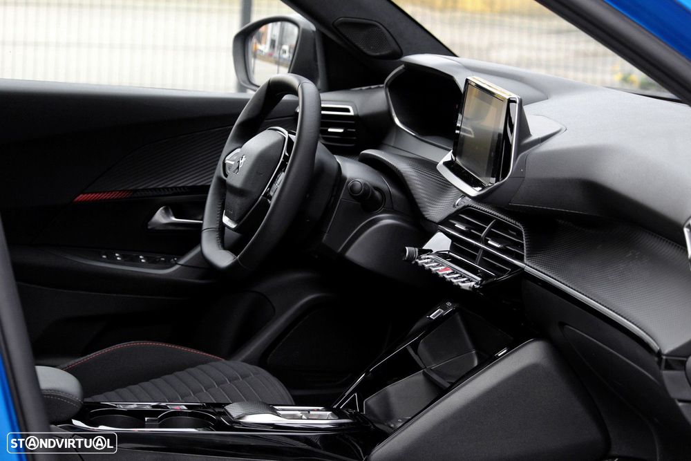 Peugeot e-2008 50 kWh Active Pack - 24