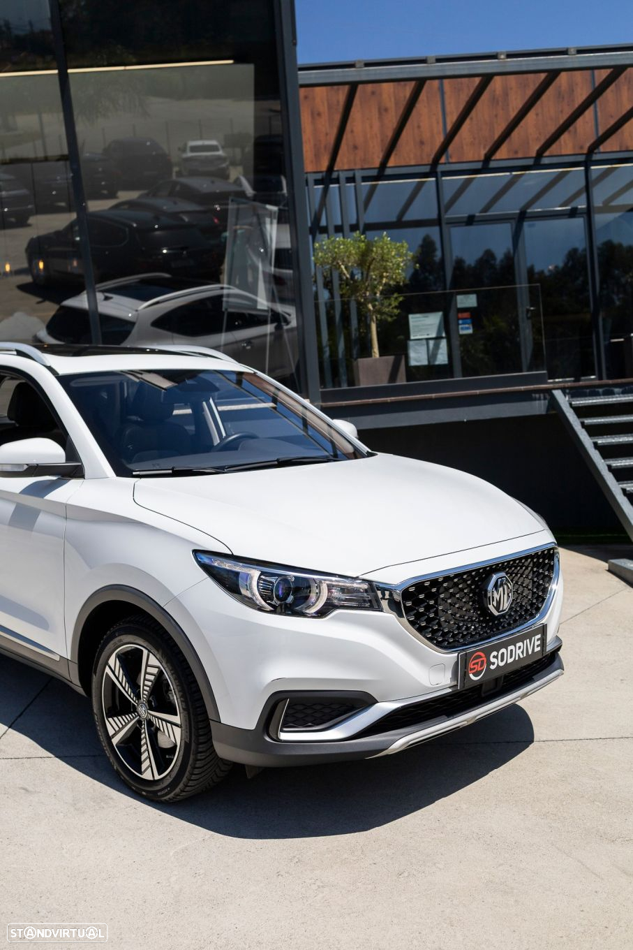 MG ZS - 22