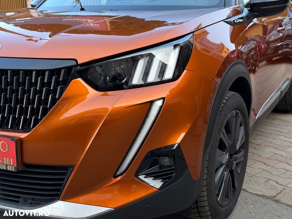 Peugeot 2008 1.2 PureTech Turbo S&S GT-Line - 25