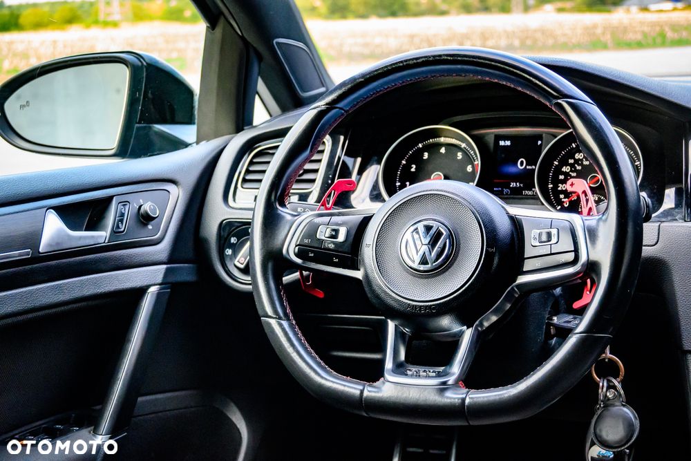 Volkswagen Golf GTI 2.0 TSI OPF DSG Performance - 6