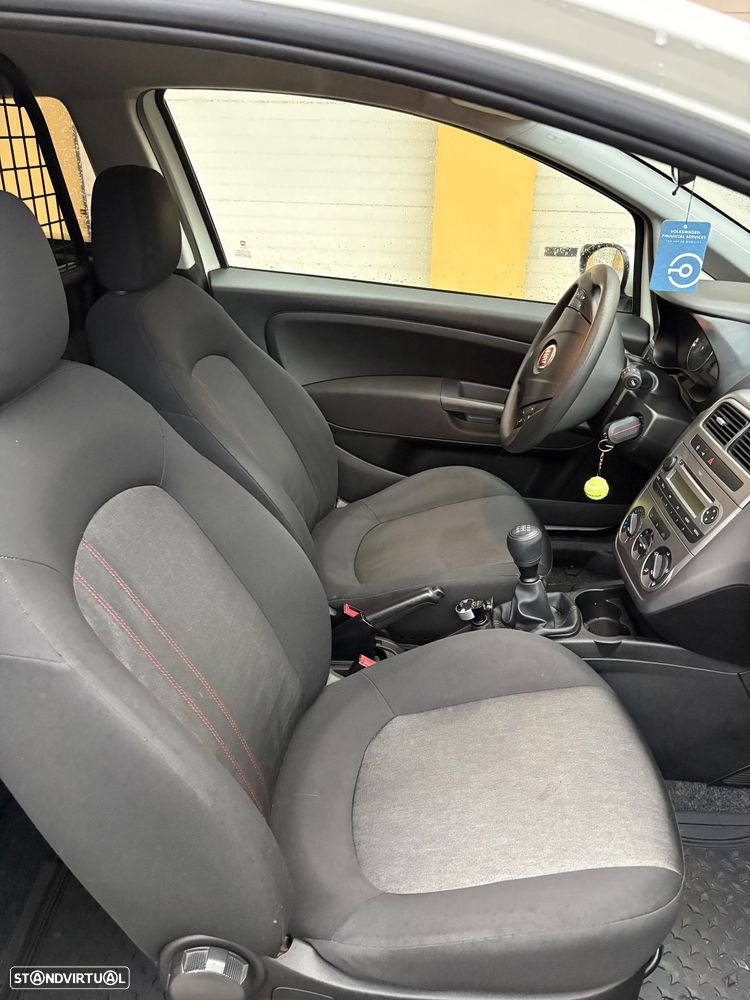 Fiat Punto - 10