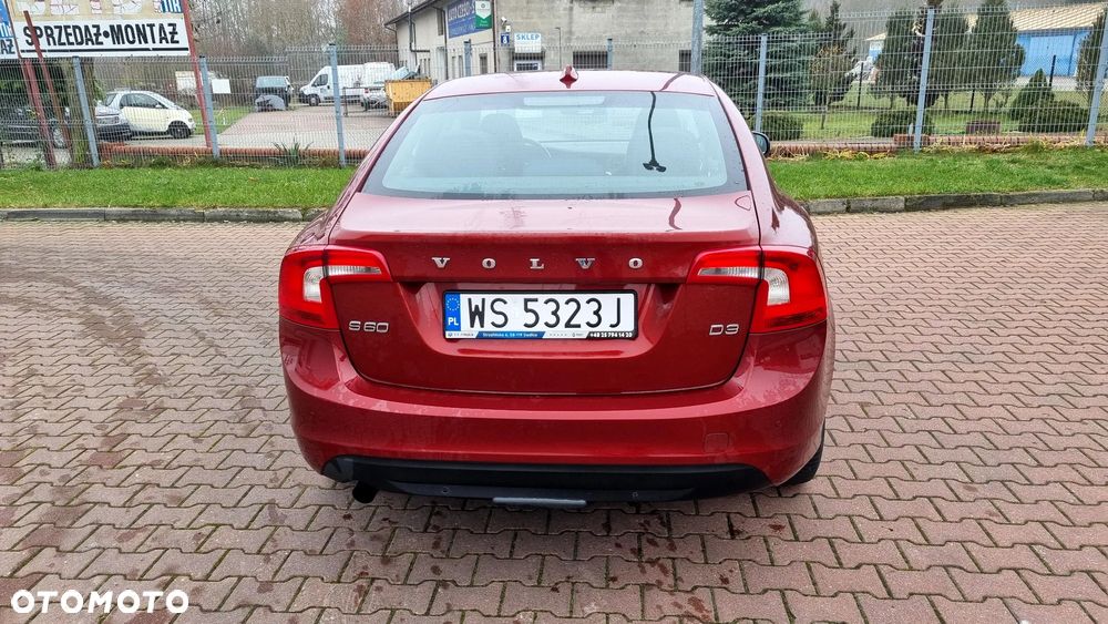Volvo S60 D3 Geartronic Momentum - 5