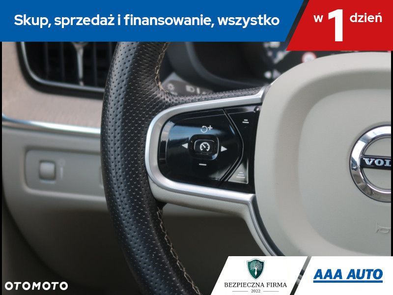 Volvo XC 60 - 17