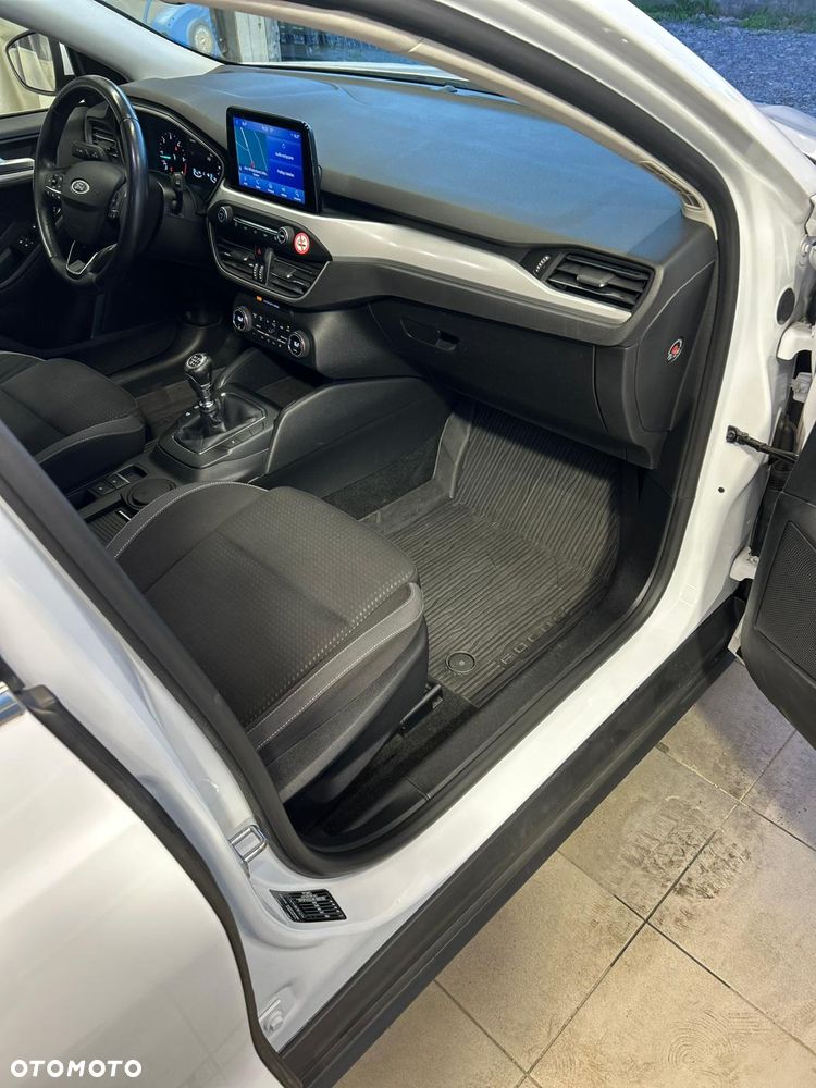 Ford Focus 1.5 EcoBlue Start-Stopp-System ACTIVE STYLE - 32