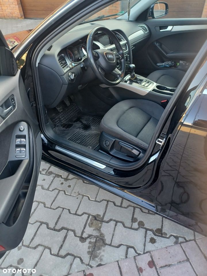Audi A4 Avant 2.0 TDI DPF Ambiente - 6