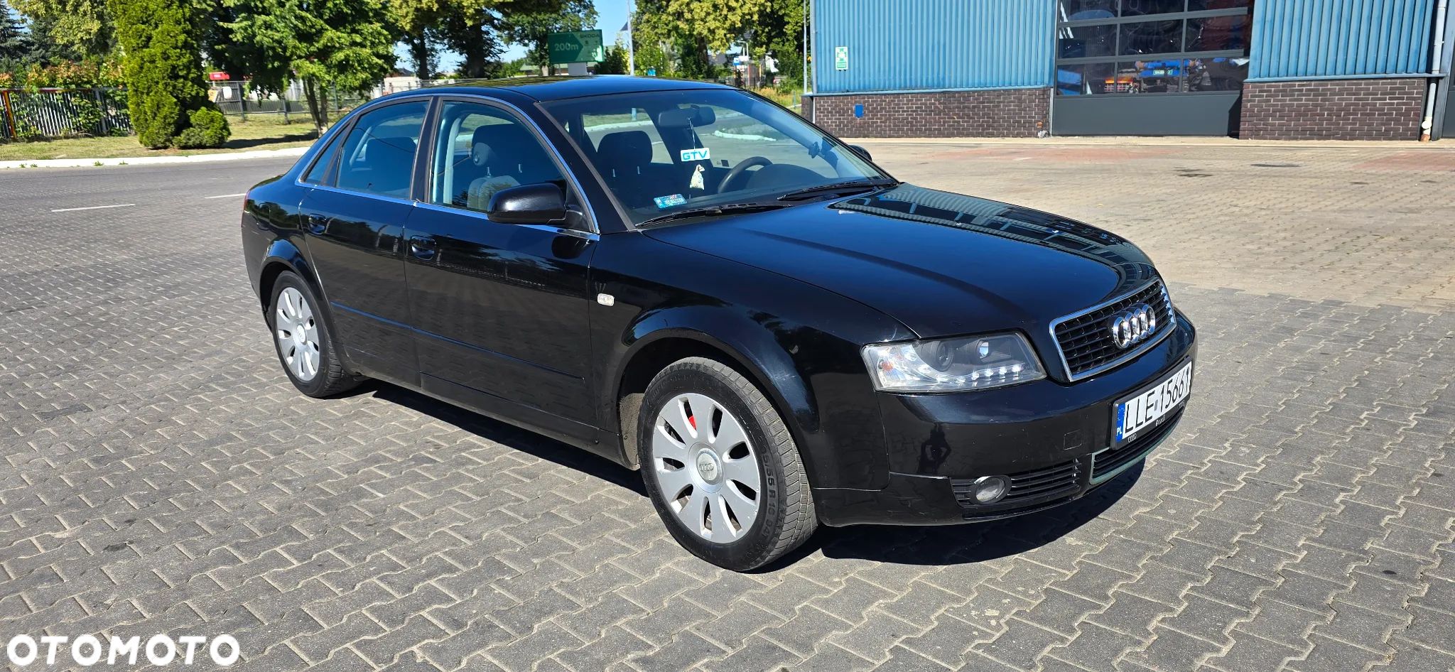 Audi A4 - 1