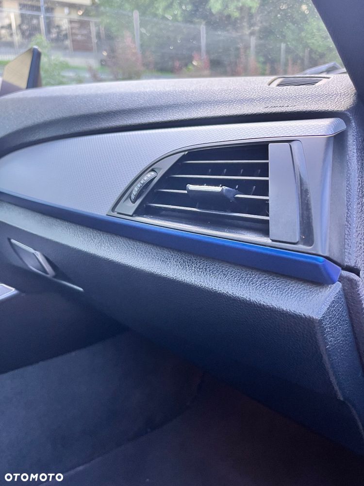 BMW Seria 2 220d M Sport sport - 13