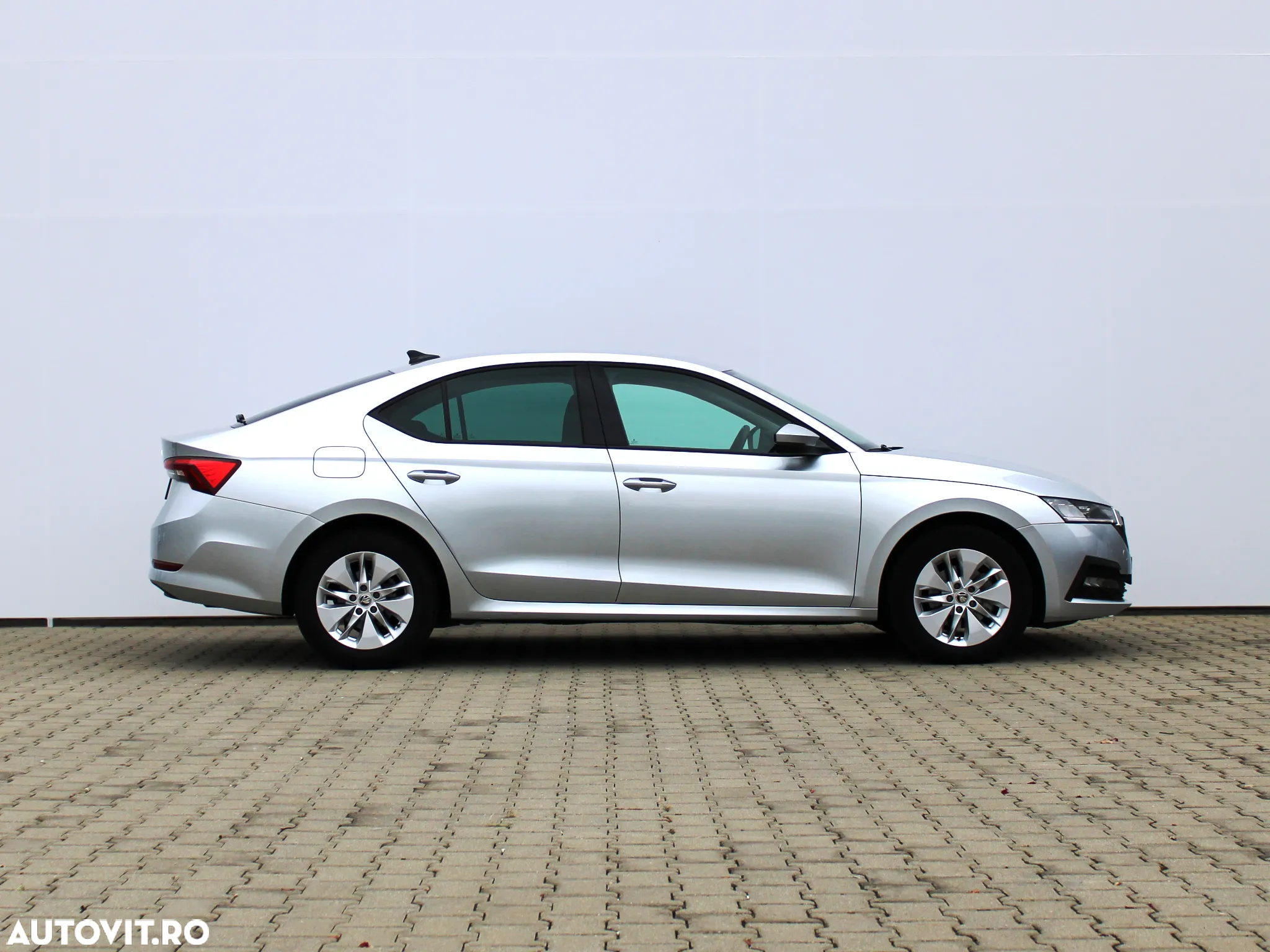 Skoda Octavia 2.0 TDI Ambition - 6