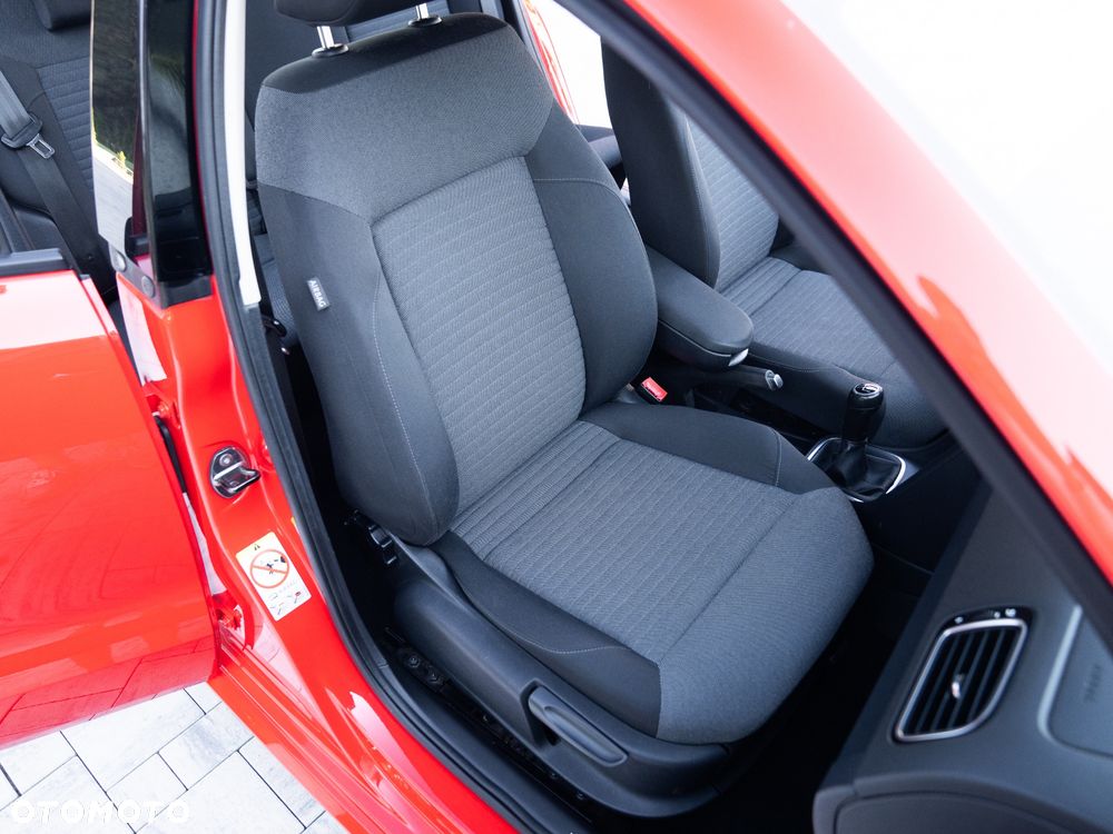 Volkswagen Polo 1.4 Comfortline - 32