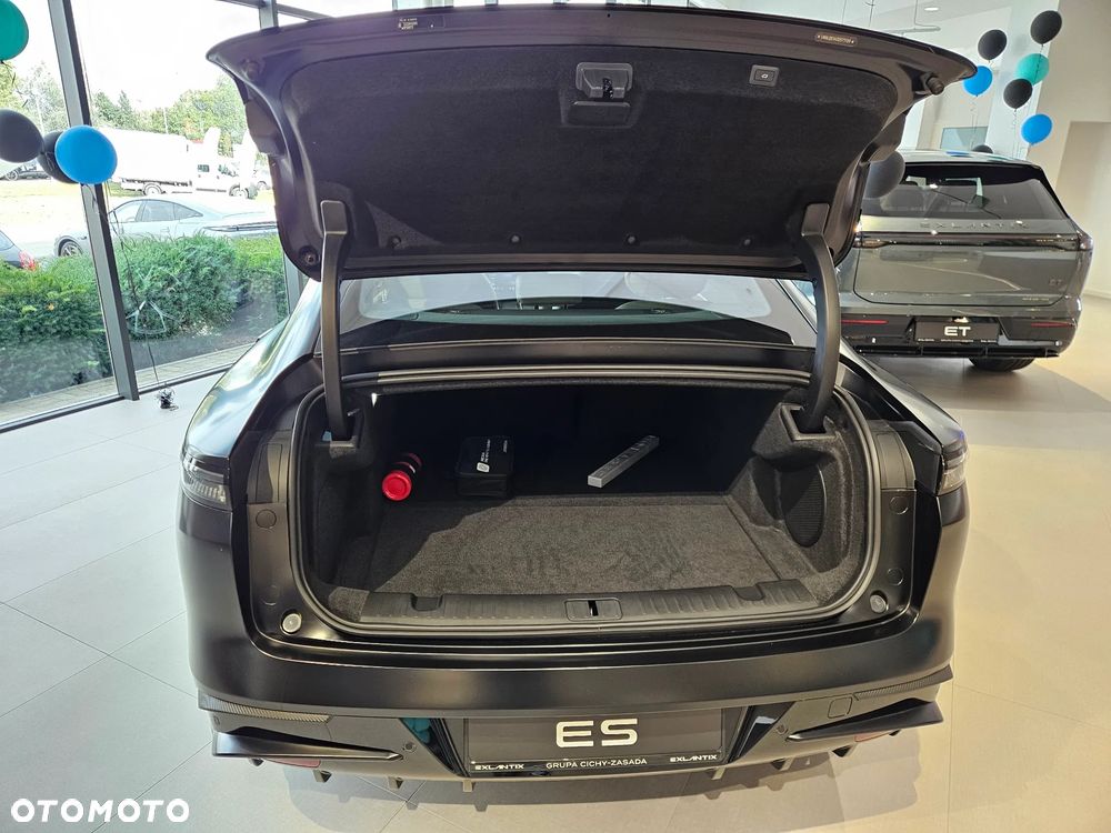 Exlantix ES 100kWh Premium AWD - 33