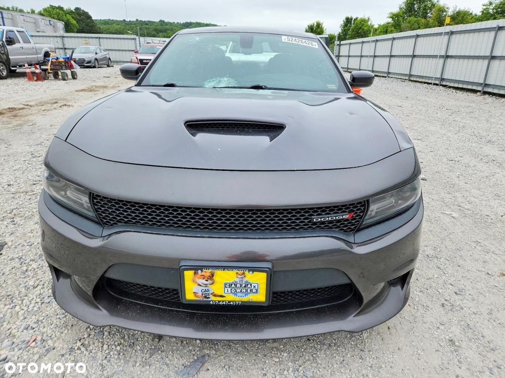 Dodge Charger - 5