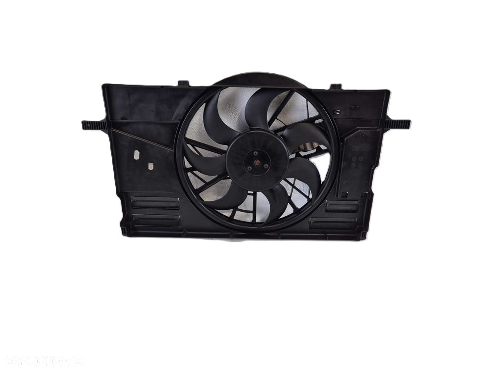 Wentylator Chłodnicy VOLVO S40 II V50 2.4 C30 C70 Oryginał