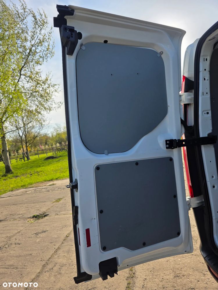 Ford Transit custom 2,2 bez adblu 157000 km trafic vivaro vito klima Tempomat l1h1 - 20