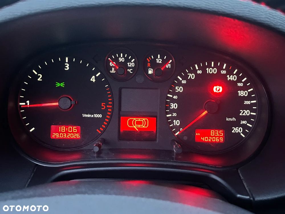 Audi A3 Sportback 1.9 TDI Ambiente - 10