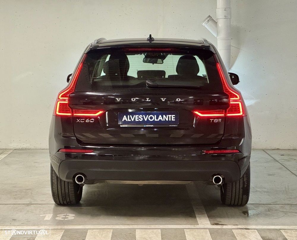 Volvo XC 60 2.0 T8 PHEV R-Design AWD - 5