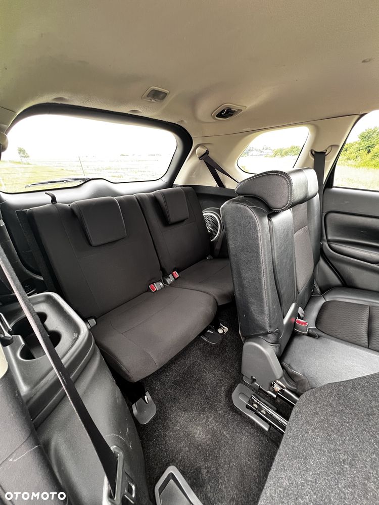 Mitsubishi Outlander - 7