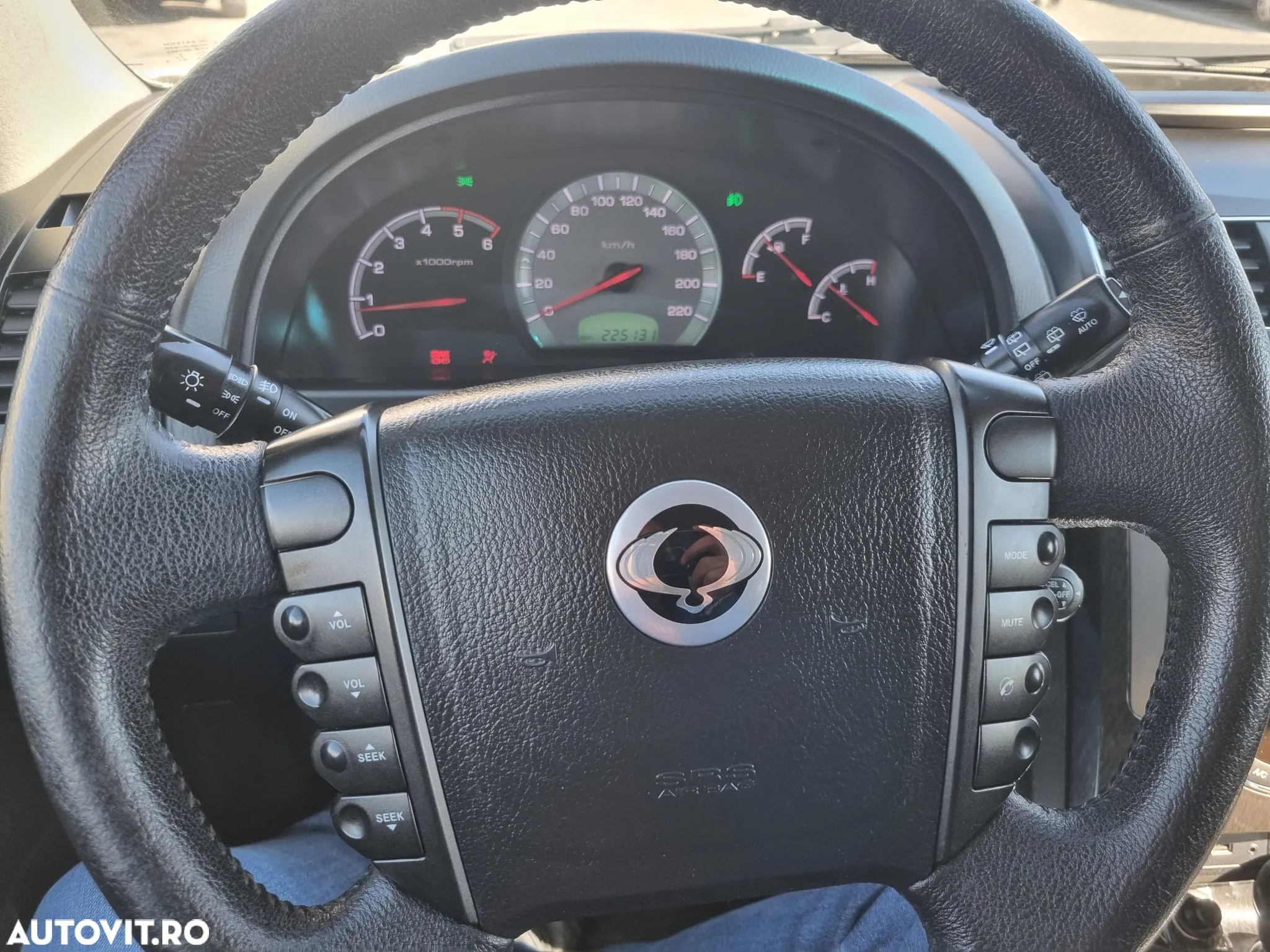 SsangYong REXTON W 2.0 e-XDI RWD DLX - 21
