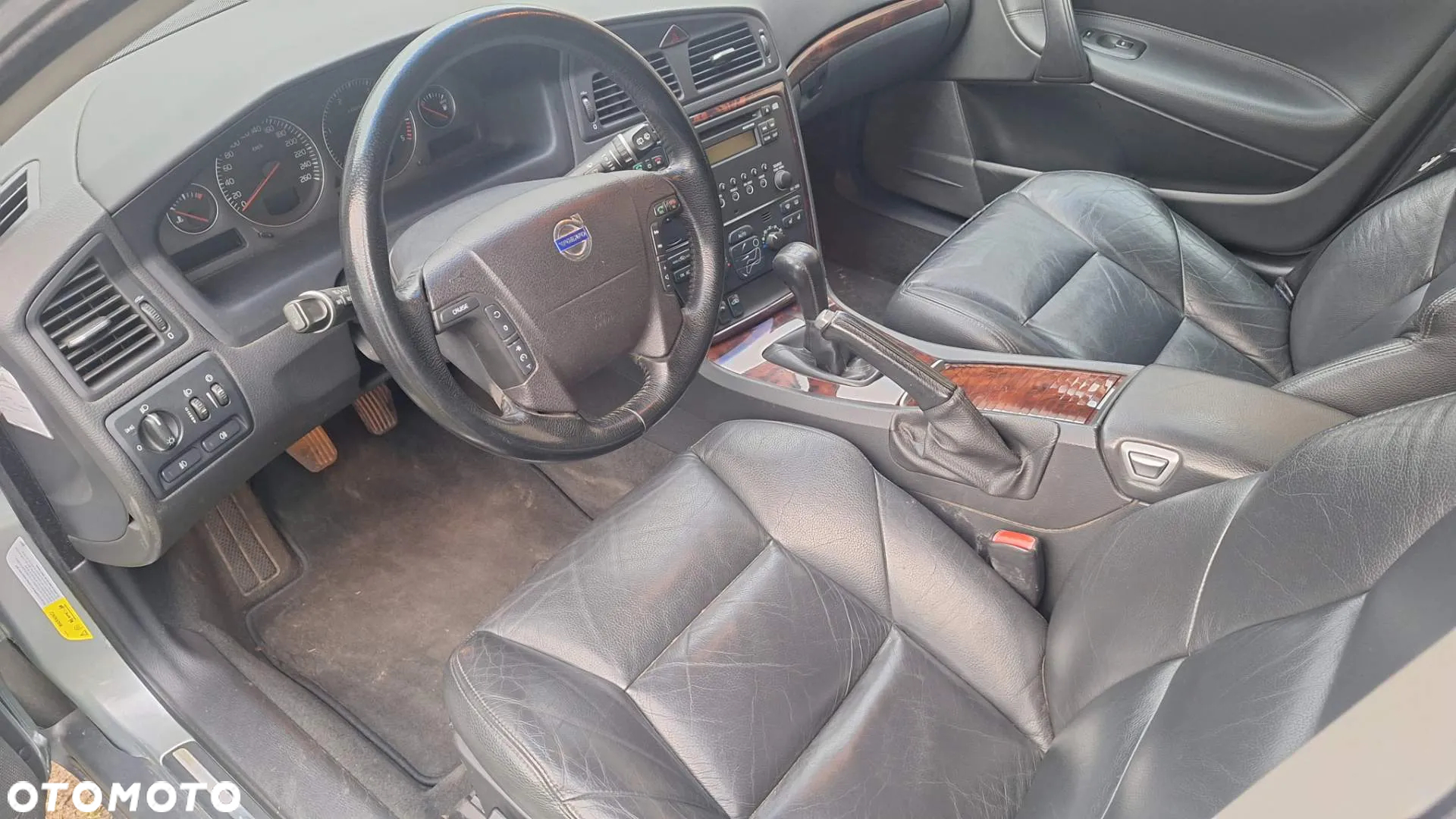 Volvo V70 D5 Momentum - 11