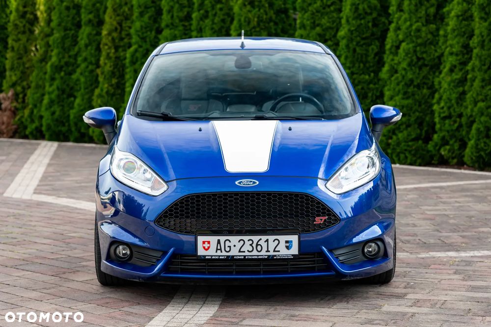 Ford Fiesta 1.6 EcoBoost mit Leder-Sport-Paket ST - 6