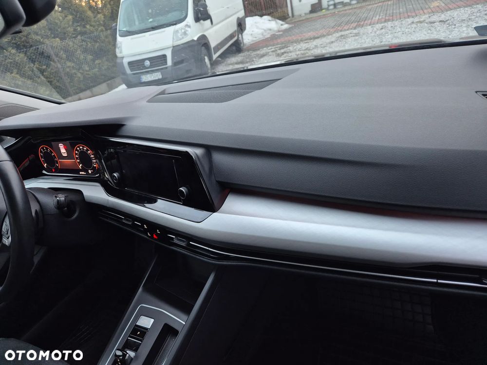 Volkswagen Golf - 5