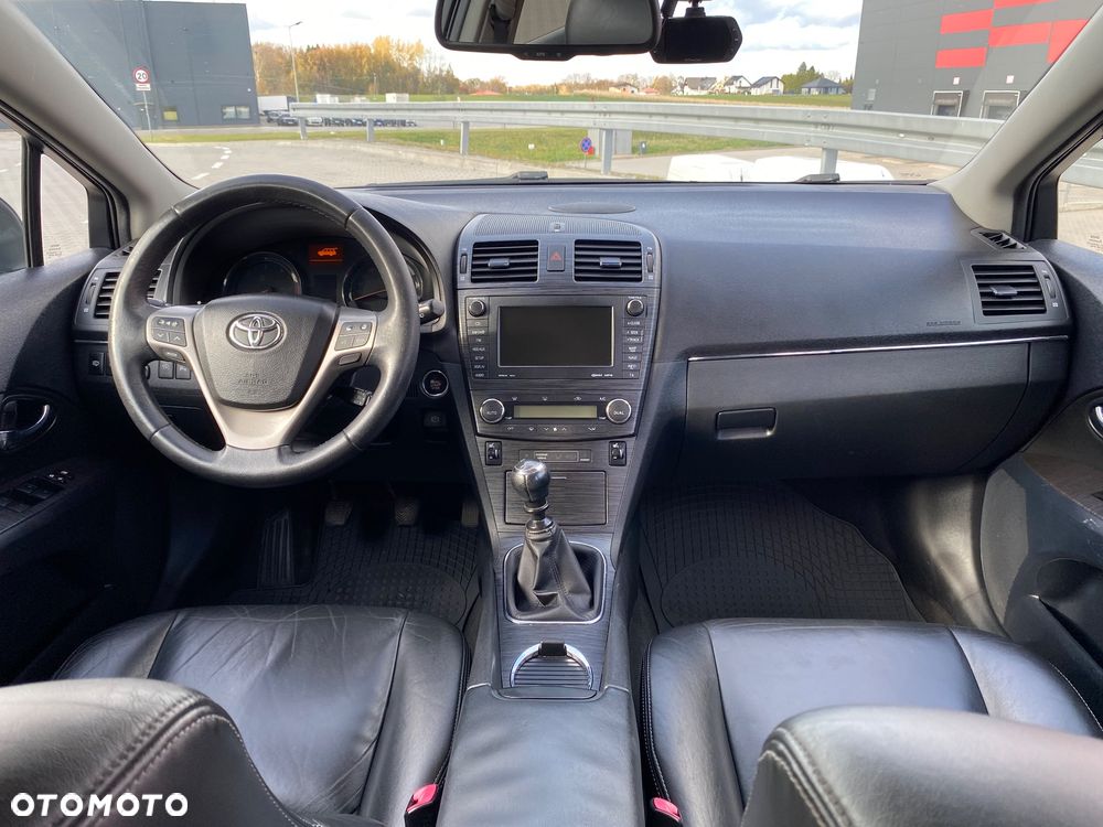 Toyota Avensis 2.2 D-4D Prestige - 27