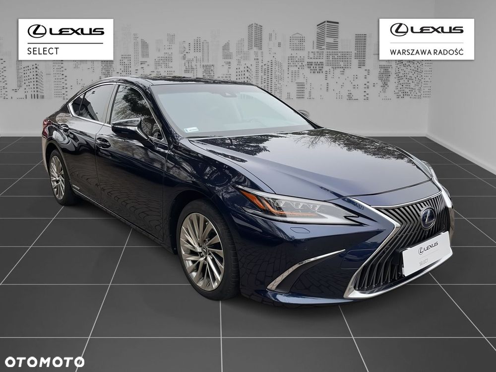 Lexus ES 300h Omotenashi - 1