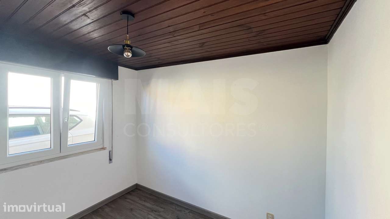 Moradia T2 em Ferrel - Grande imagem: 2/18
