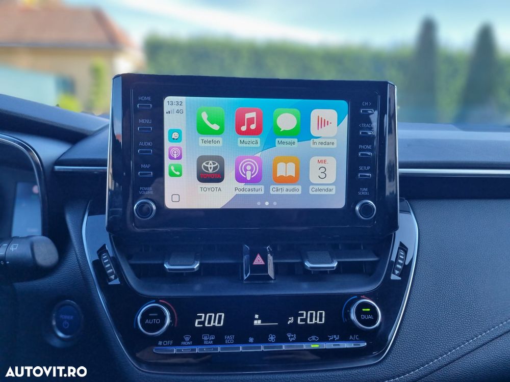 Toyota Corolla 1.8 Hybrid Touring Sports Business Edition - 18