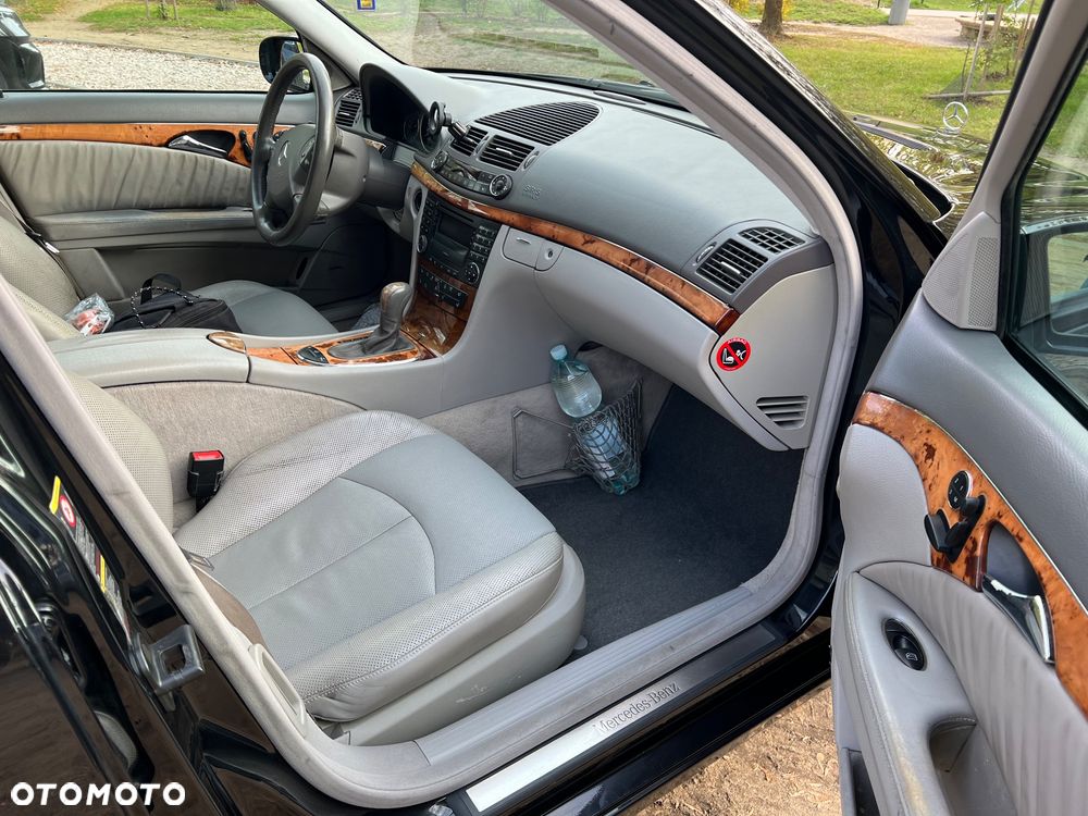 Mercedes-Benz Klasa E 320 CDI T Elegance - 13