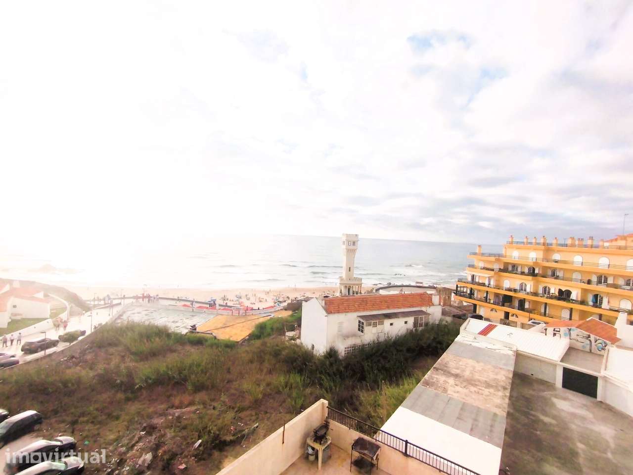 Apartamento T2 com Vista Mar no Centro de Santa Cruz - Grande imagem: 2/21