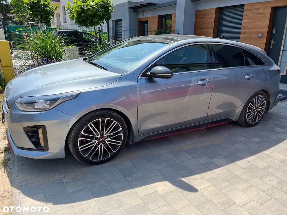 Kia ProCeed 1.6 T-GDI GT DCT - 1