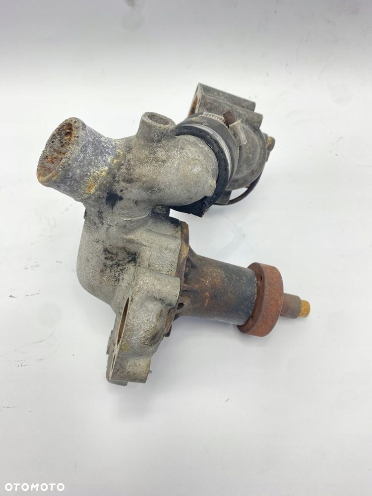 POMPA WODY OBUDOWA TERMOSTATU MERCEDES W123 W126 R107 280 M110 1102010701 - 6