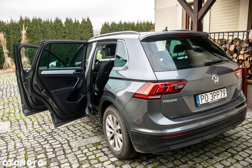 Volkswagen Tiguan - 12