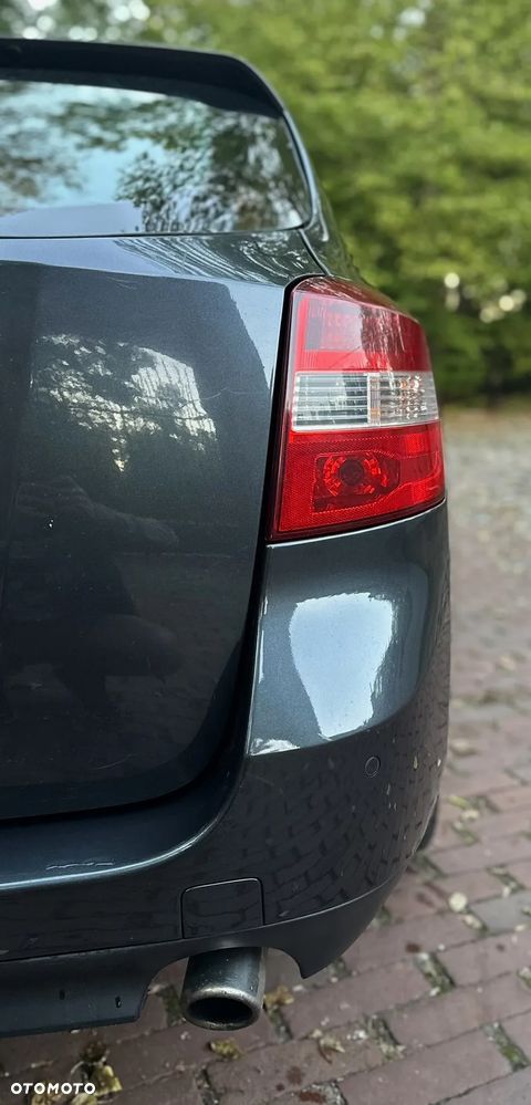 Renault Laguna 2.0 DCi Privilege - 26