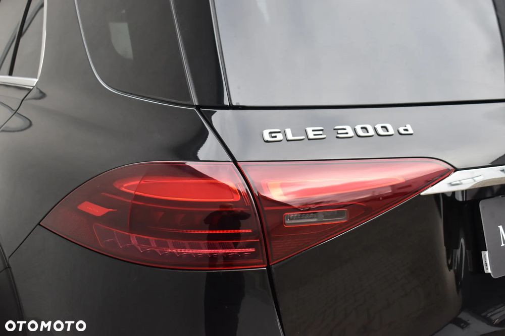 Mercedes-Benz GLE - 10