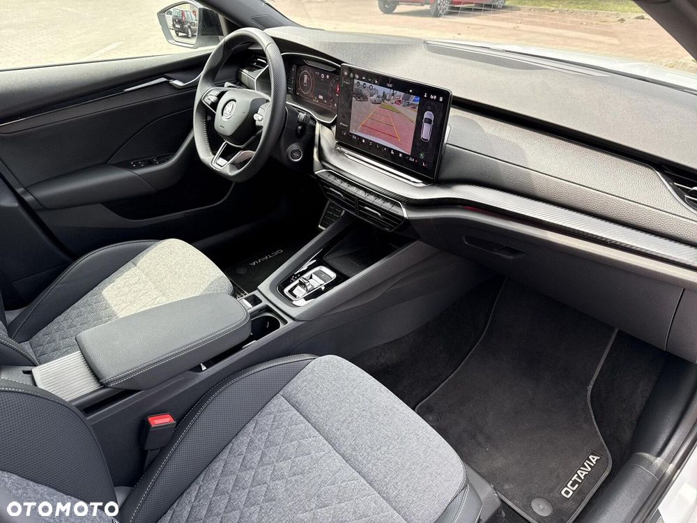 Skoda Octavia 1.5 TSI mHEV Sportline DSG - 20