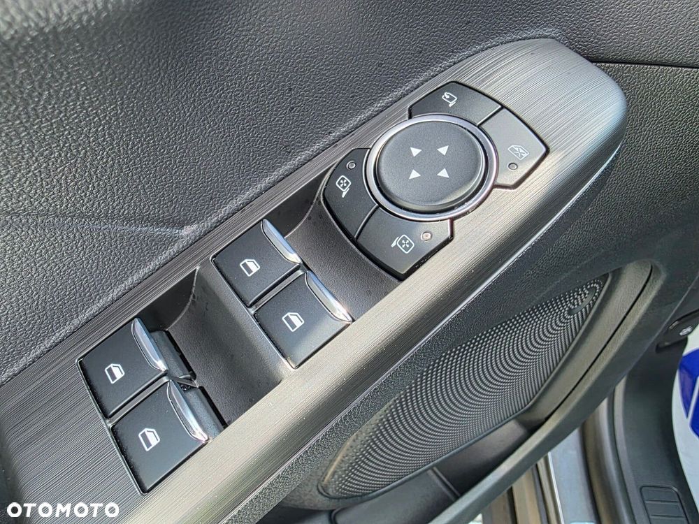Ford Kuga - 14