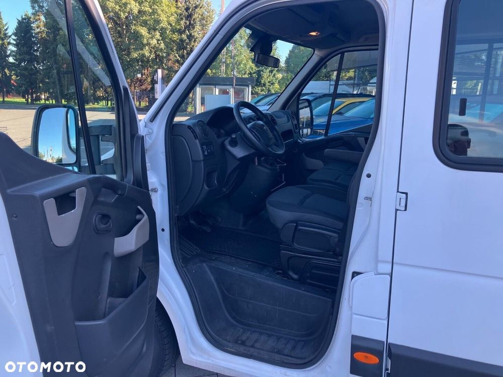 Opel MOVANO 7 OSÓB DOKA+SKRZYNIA - 24
