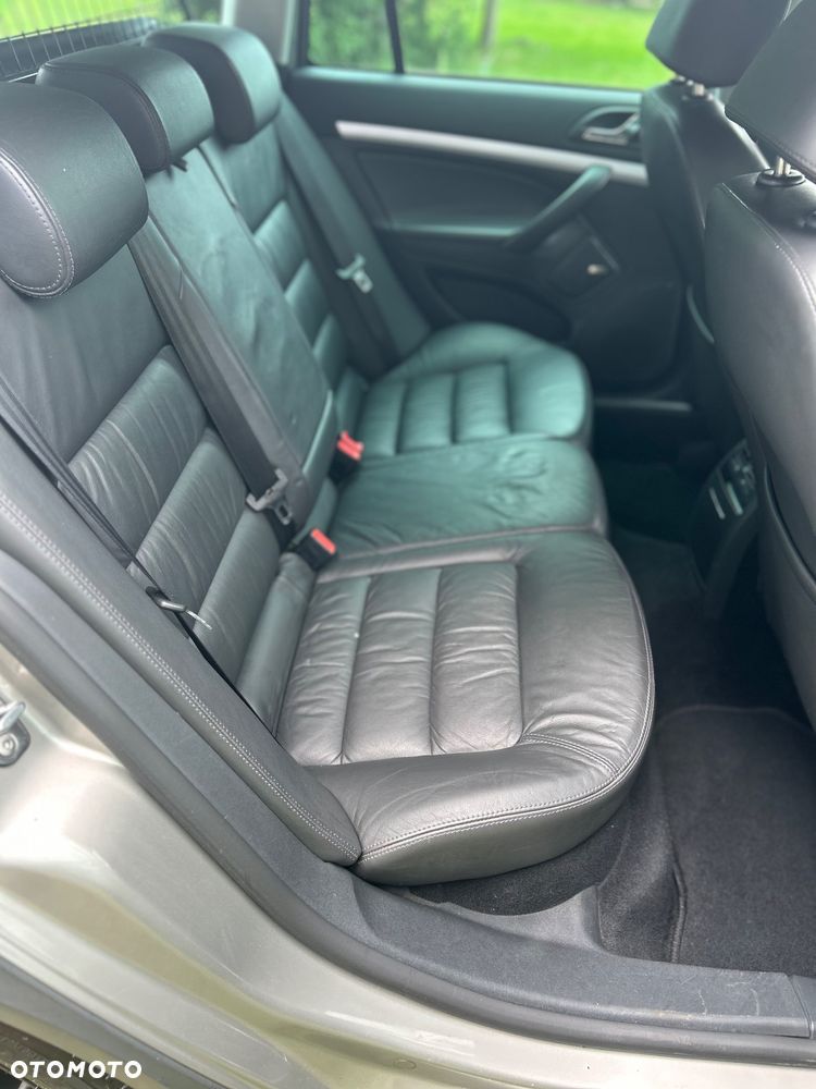 Skoda Octavia 1.8 TSI 4x4 Scout - 19