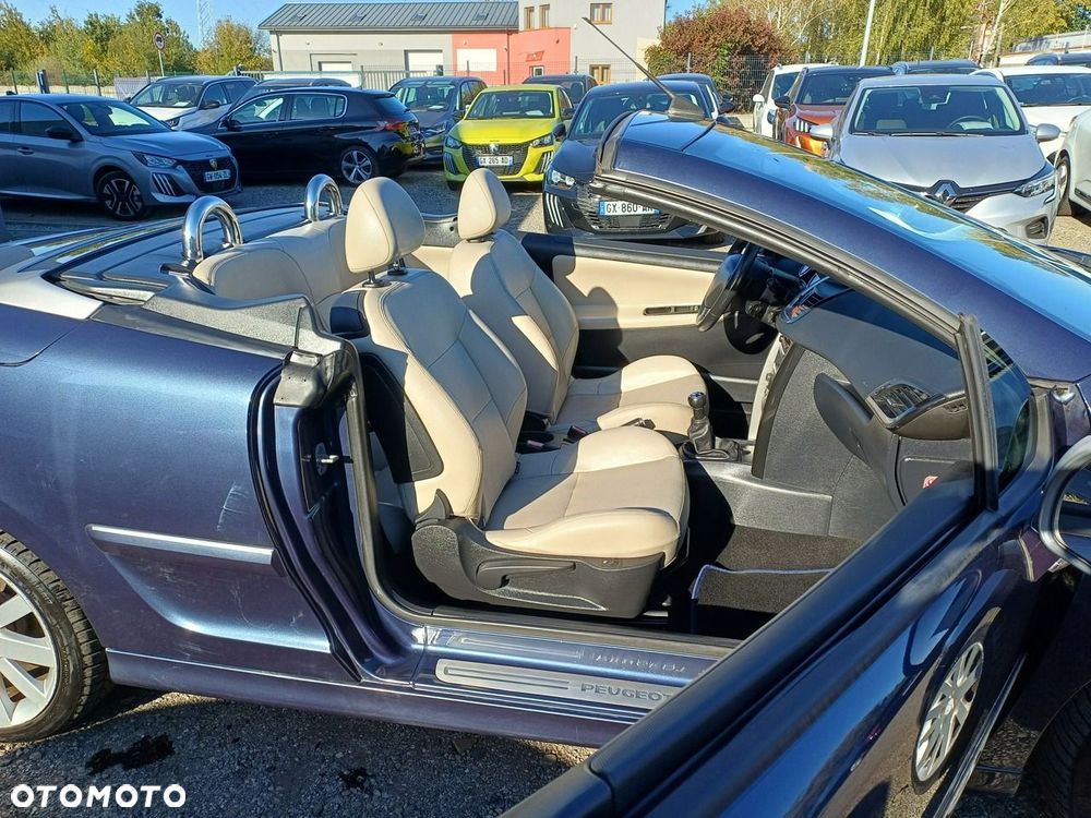 Peugeot 207 CC - 28
