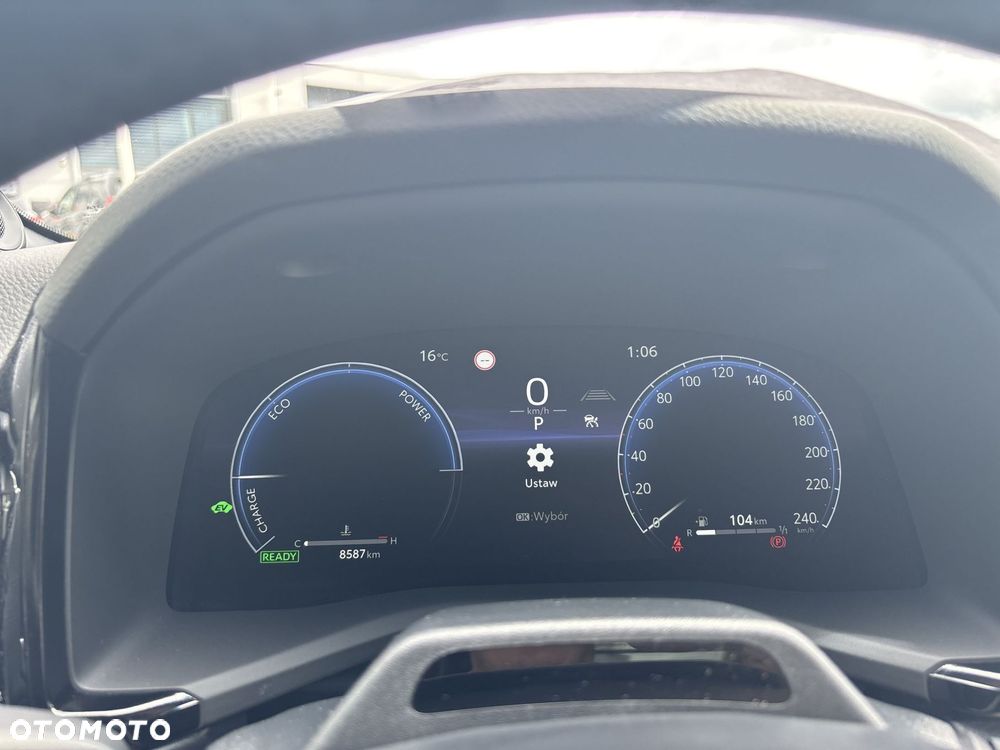 Toyota Camry - 19